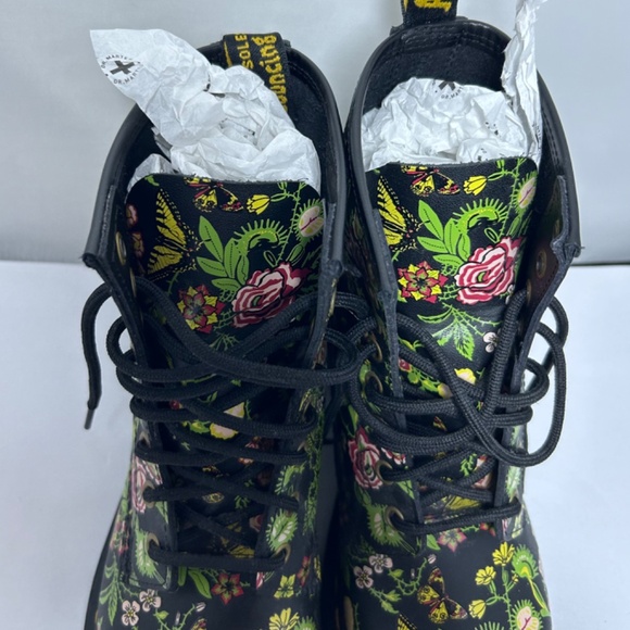 Dr Doc Martens Carnivorous Plants Floral Bloom Combat Boots Women’s Size 8 EU 39 - Picture 10 of 11